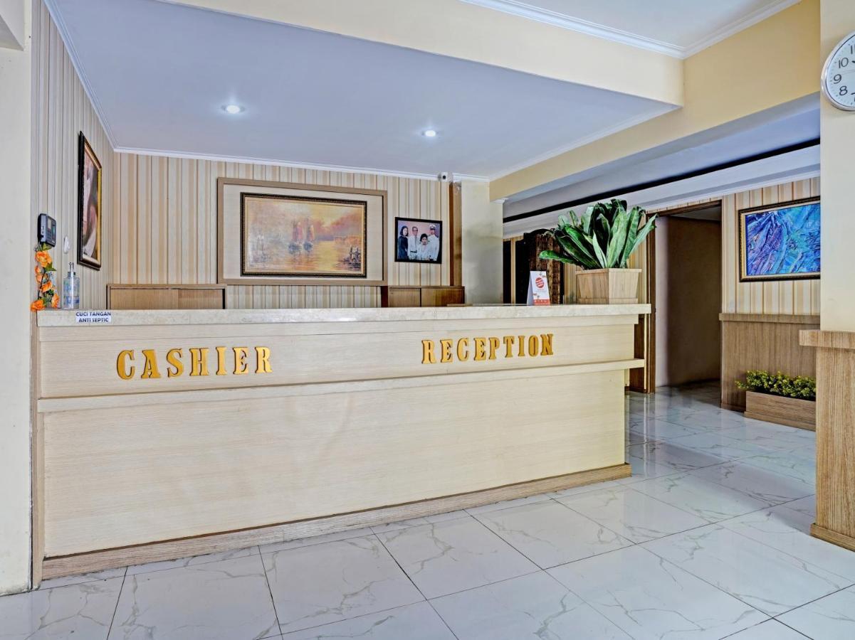 Oyo 3953 Hotel Catellya II Cipaku Бандунг Екстер'єр фото